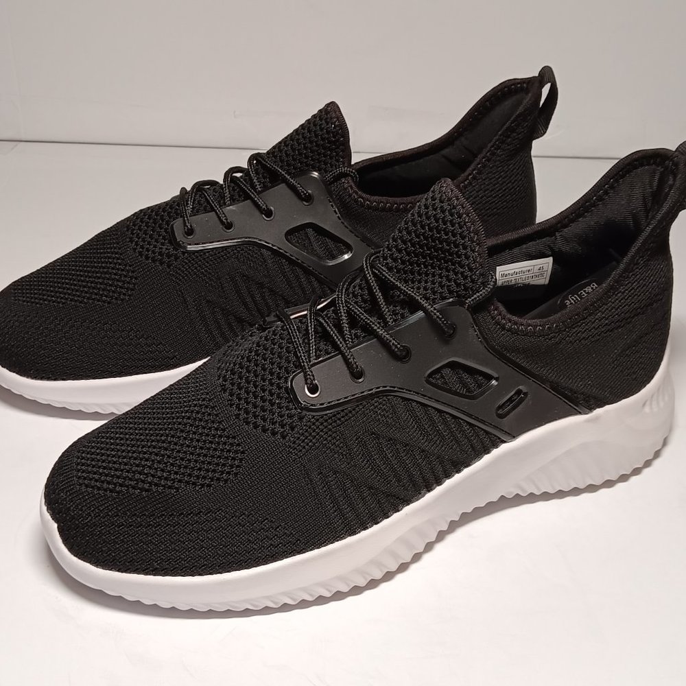 MENS BREATHABLE FASHION WALKING SHOE - 11M - BLACK
